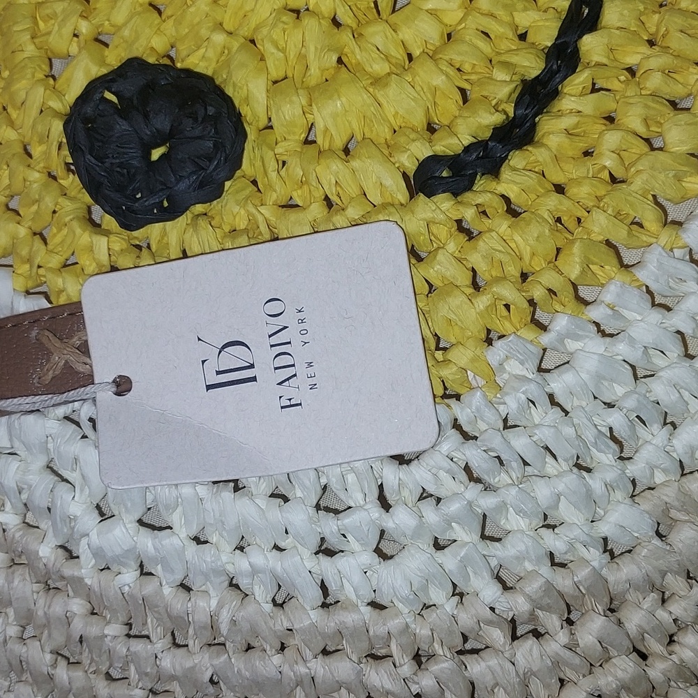 Fadivo Smiley Face Bag NWT - Picture 2 of 9